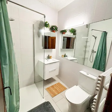 5 Min De La - T4 Avec Piscine & Tennis بروبرِيانّو